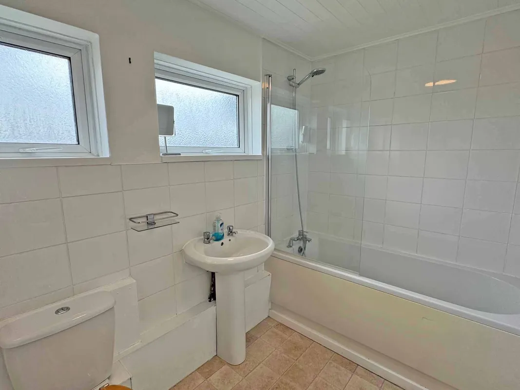 Longhurst, Worksop