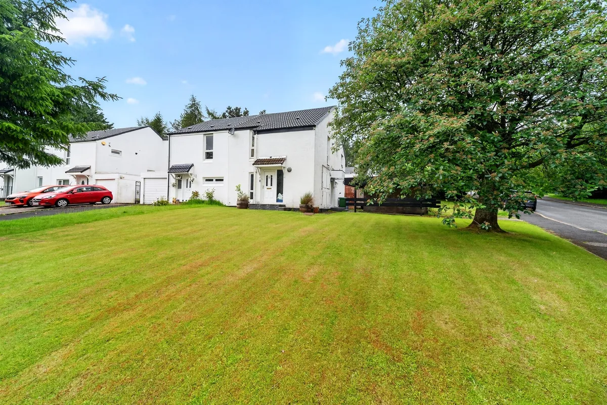 Calderglen Road, East Kilbride, GLASGOW