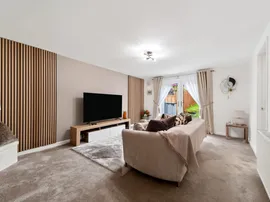 Calderglen Road, East Kilbride, GLASGOW thumb 2
