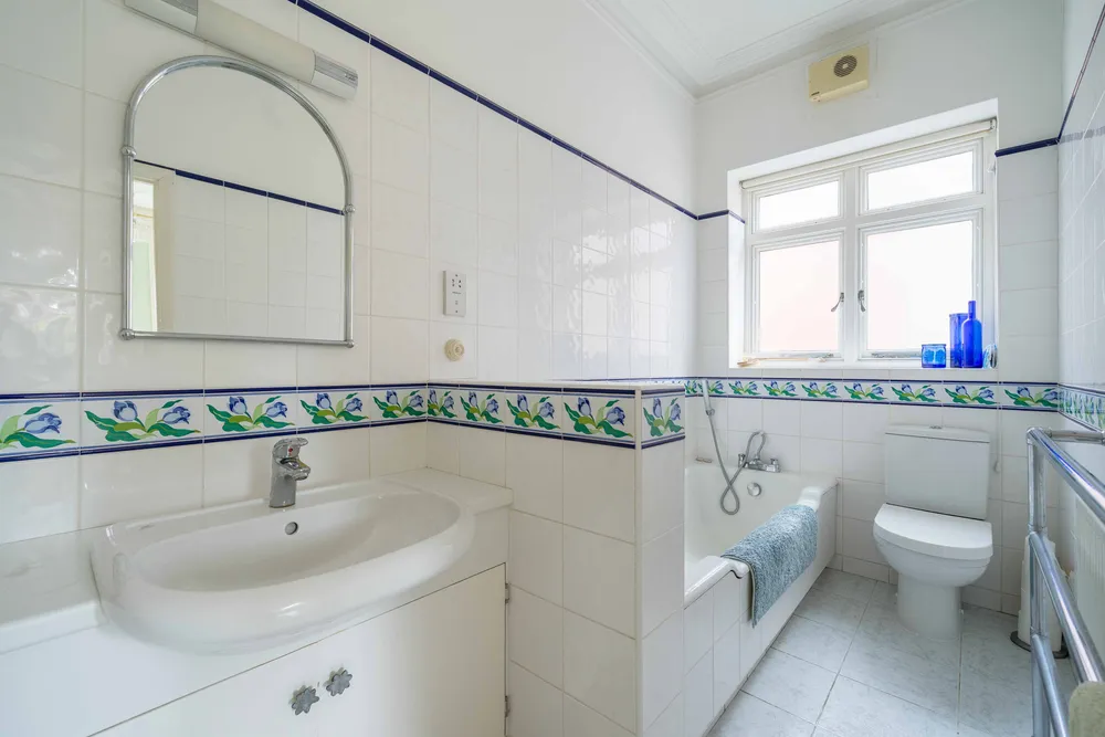 Lytton Grove, London, SW15