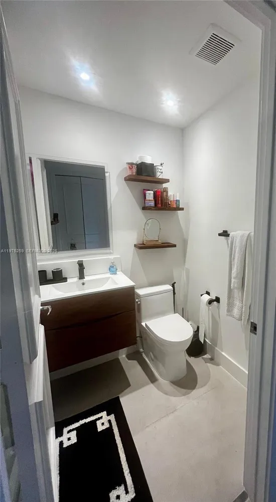 735 Crandon Blvd, Key Biscayne, FL 33149
