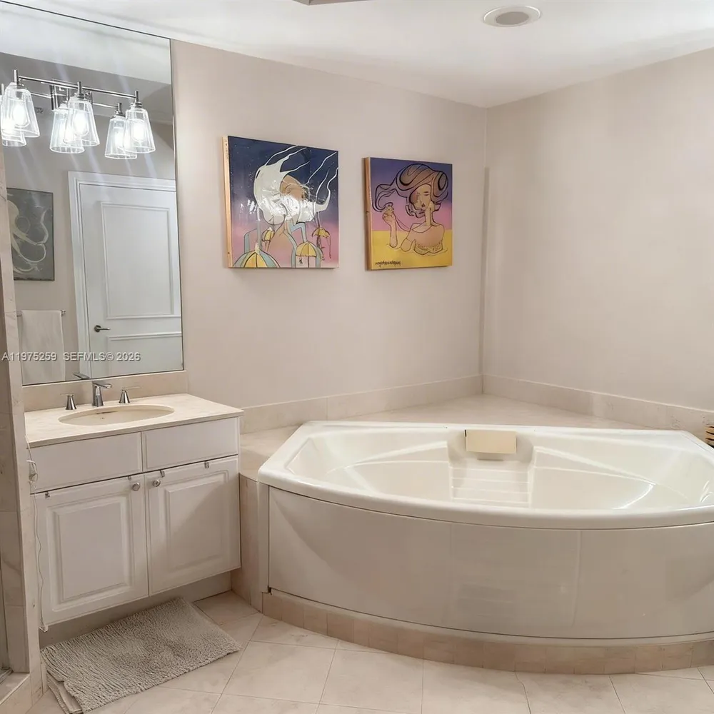 735 Crandon Blvd, Key Biscayne, FL 33149