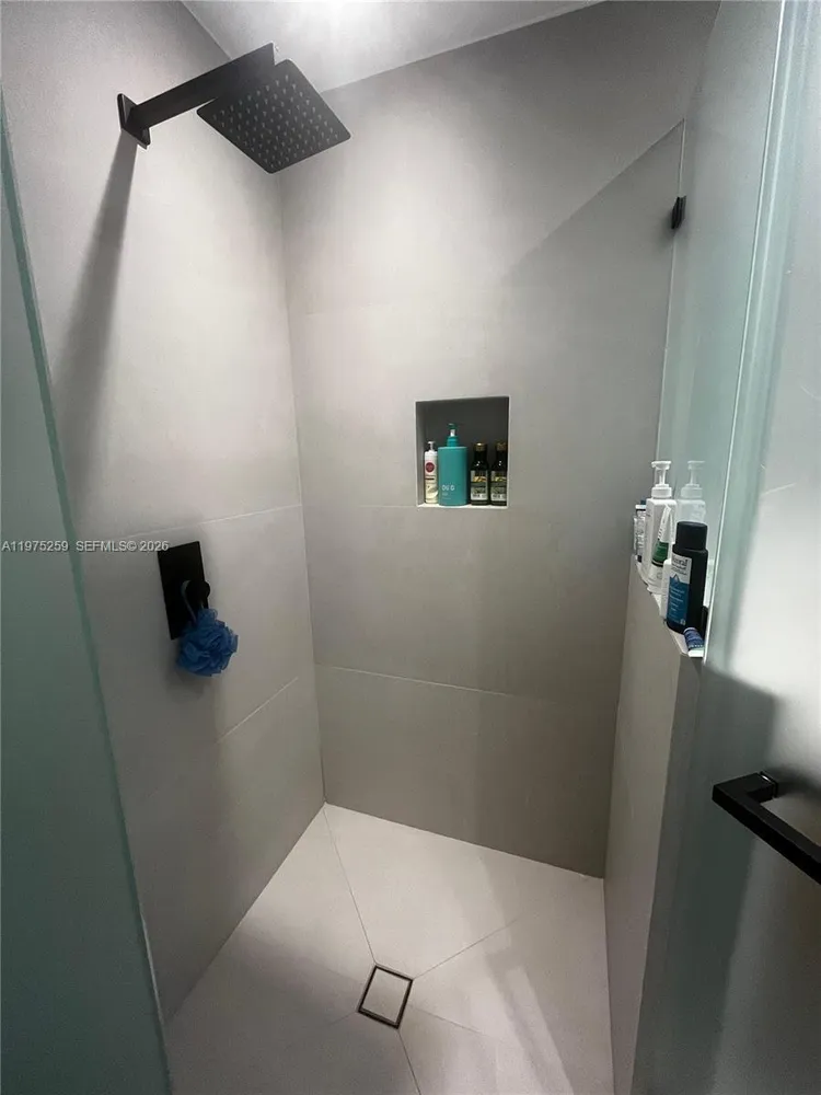 735 Crandon Blvd, Key Biscayne, FL 33149