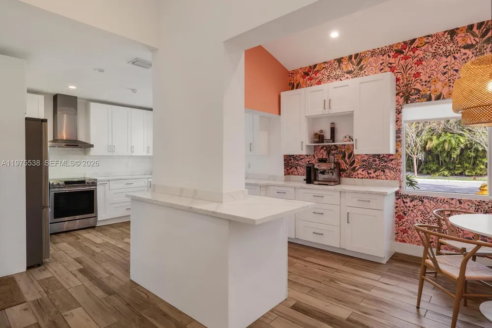 7630 NE 8th Ave, Miami, FL 33138