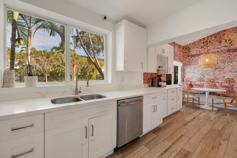 7630 NE 8th Ave, Miami, FL 33138