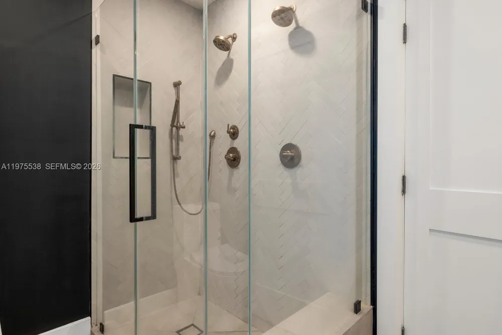 7630 NE 8th Ave, Miami, FL 33138