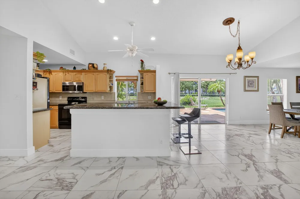 1273 NW 11th St, Boynton Beach, FL 33426