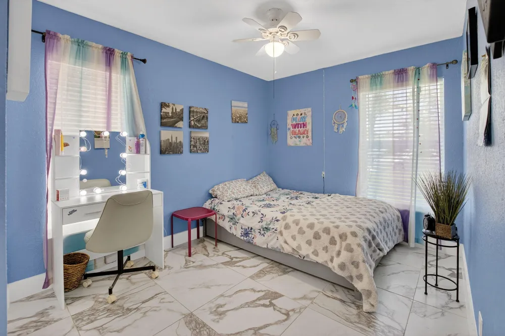 1273 NW 11th St, Boynton Beach, FL 33426
