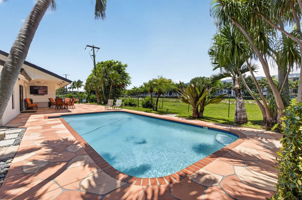 1273 NW 11th St, Boynton Beach, FL 33426