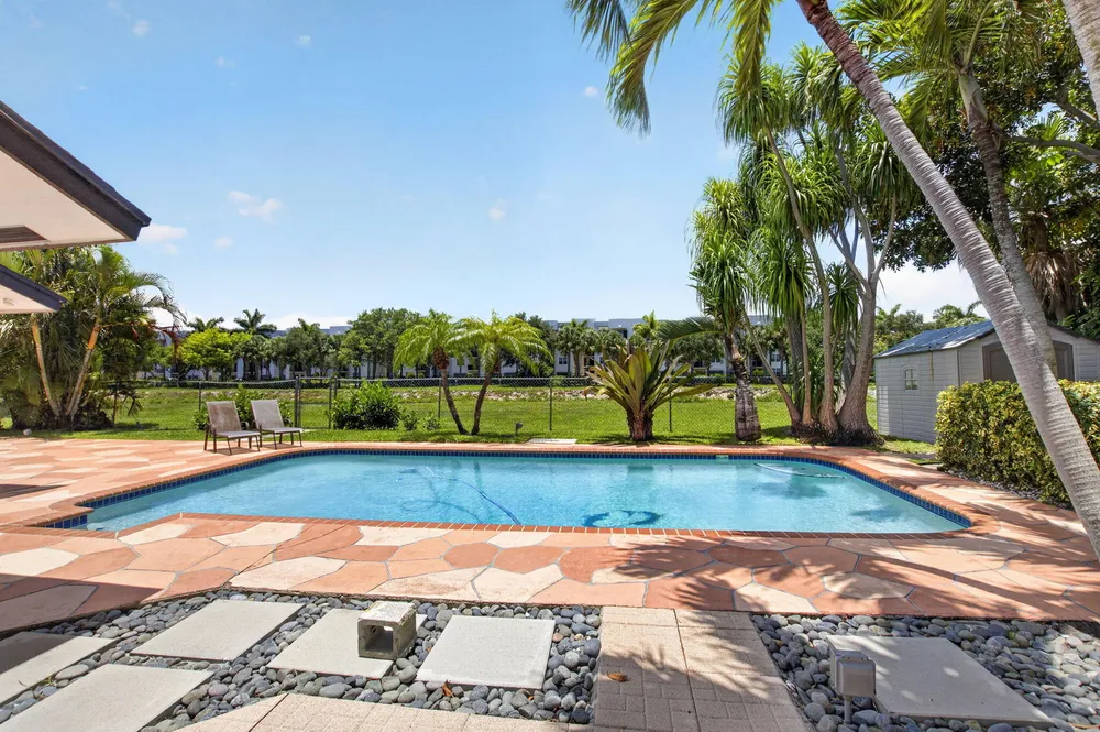 1273 NW 11th St, Boynton Beach, FL 33426
