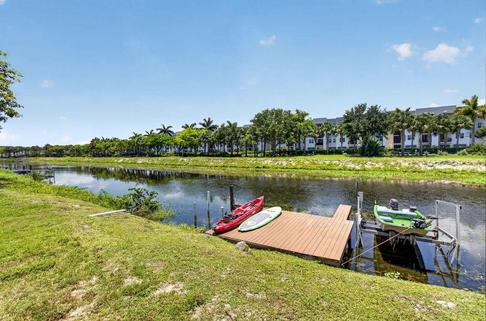 1273 NW 11th St, Boynton Beach, FL 33426