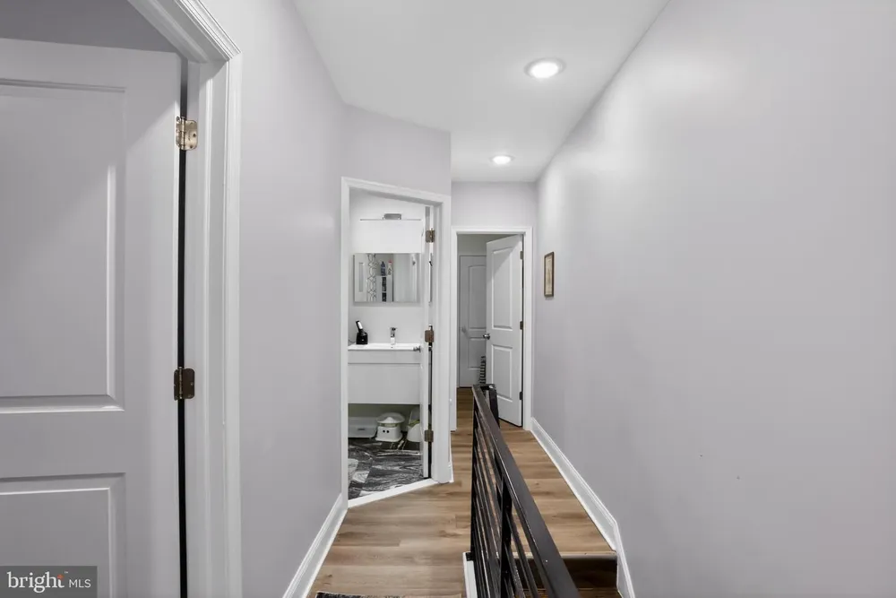 2009 S Opal St, Philadelphia, PA 19145