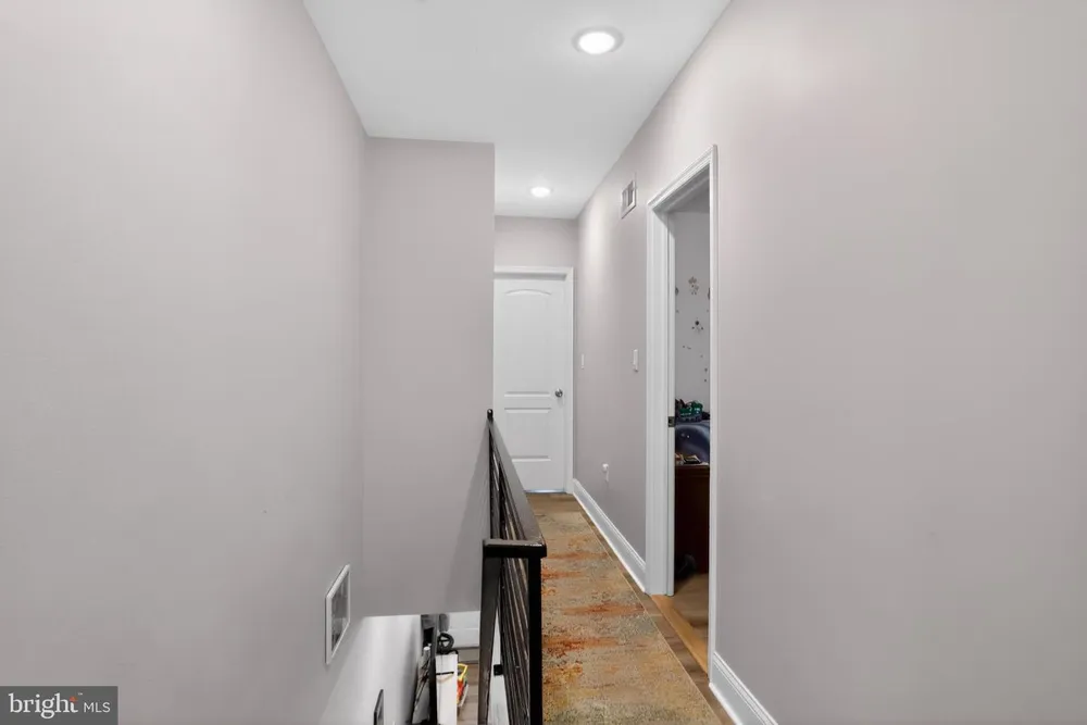 2009 S Opal St, Philadelphia, PA 19145