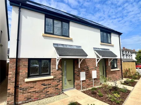 Waterleat Gardens, Newton Poppleford, EX10
