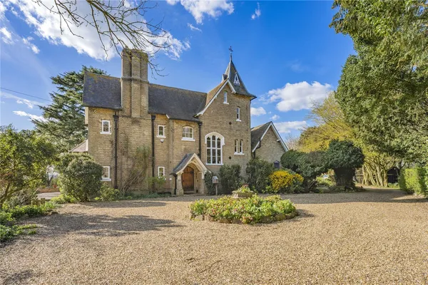 Church End, Woodwalton, PE28 photo 1
