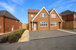 New Meadow Road, Rugby, CV23