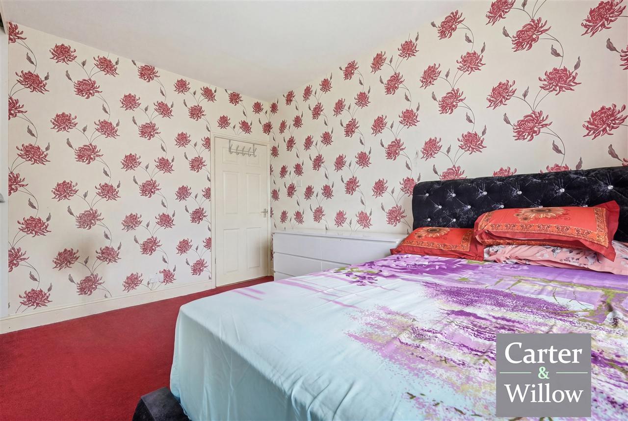 Lichfield Road, Dagenham, Essex Image 8