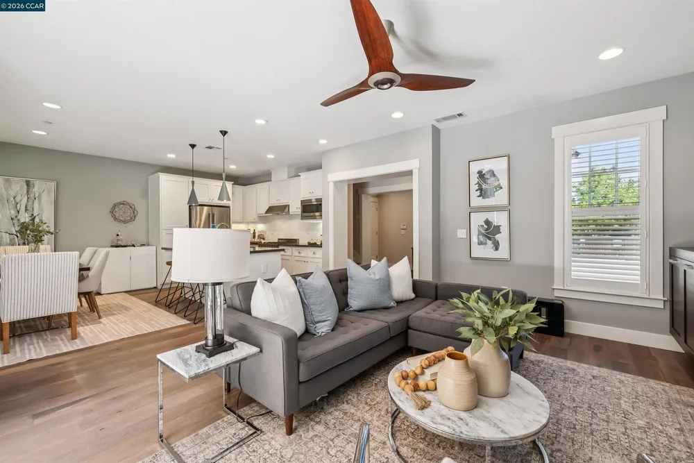 18 Brookstone Ln, Danville, CA 94526
