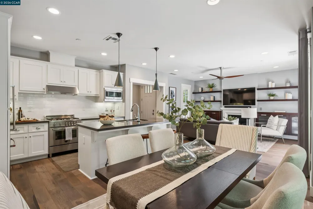 18 Brookstone Ln, Danville, CA 94526