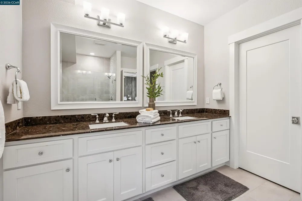 18 Brookstone Ln, Danville, CA 94526