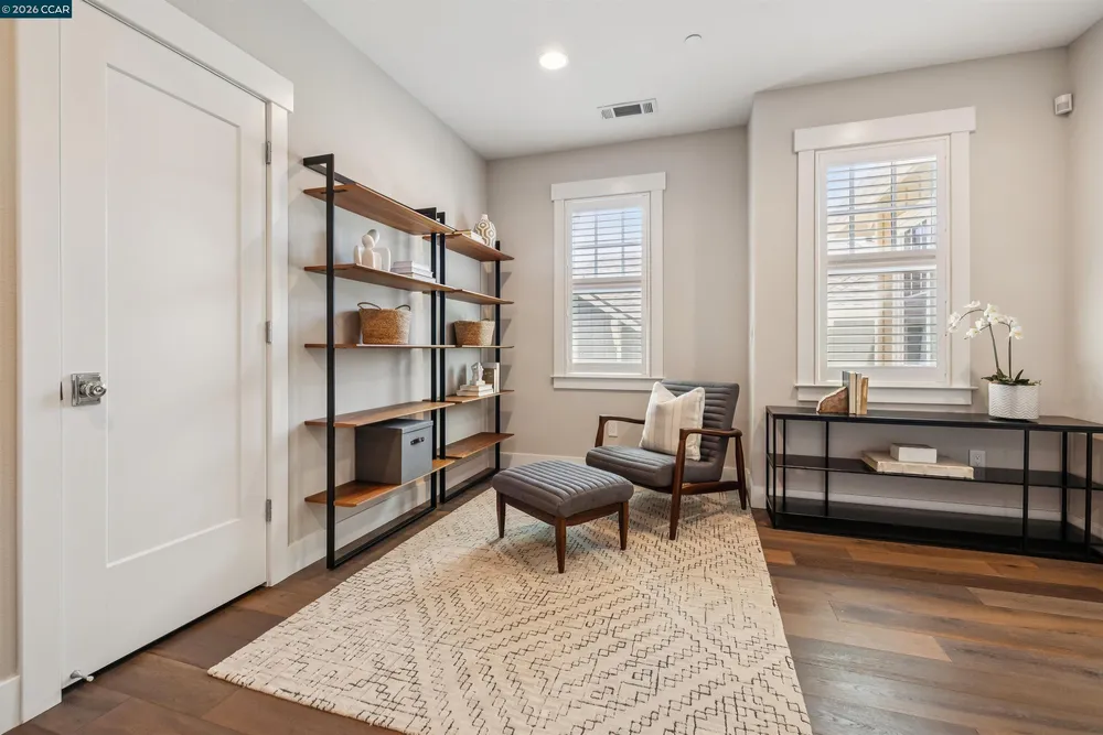 18 Brookstone Ln, Danville, CA 94526