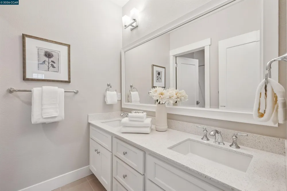 18 Brookstone Ln, Danville, CA 94526