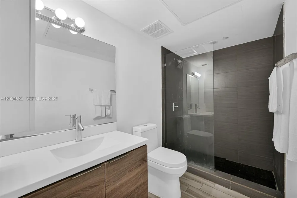 1560 Meridian Ave, Miami Beach, FL 33139