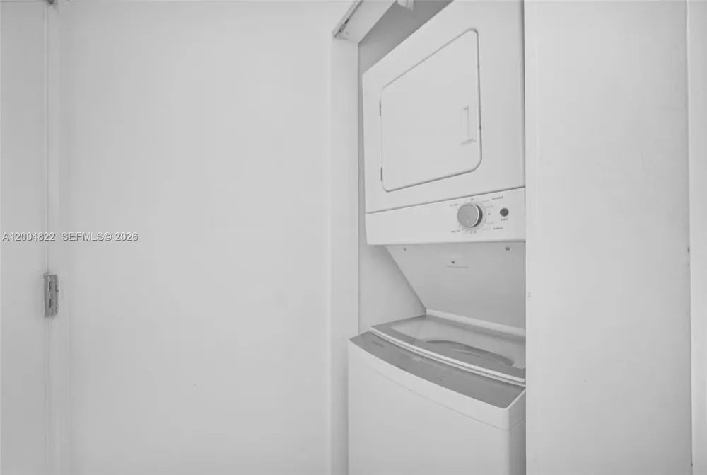 1560 Meridian Ave, Miami Beach, FL 33139