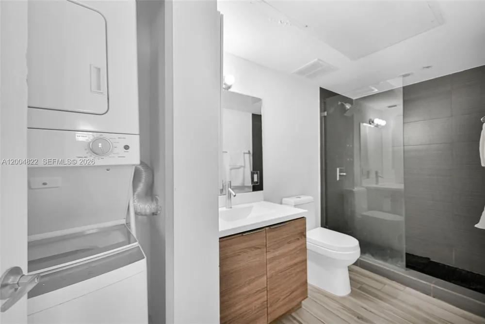 1560 Meridian Ave, Miami Beach, FL 33139