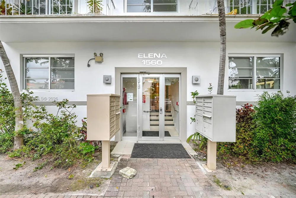 1560 Meridian Ave, Miami Beach, FL 33139