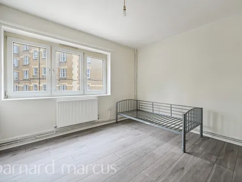 Tanner Street, LONDONphoto