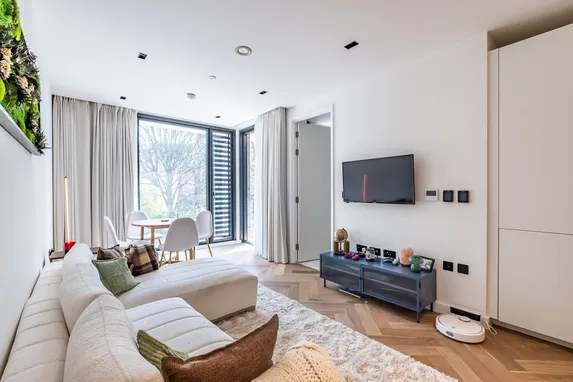 Cluny Mews London SW5