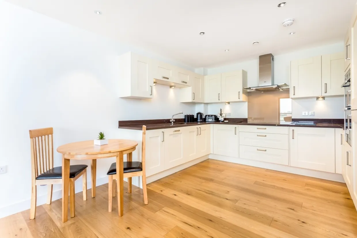Kingman Way Newbury Racecourse RG14 photo 2
