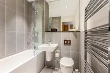 Kingman Way Newbury Racecourse RG14 photo 5