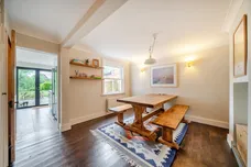 Woodside Road Godalming GU8 photo 5