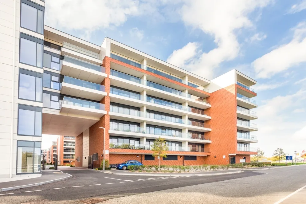 Kingman Way Newbury Racecourse RG14 photo 8