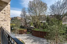 Cluny Mews London SW5 photo 10