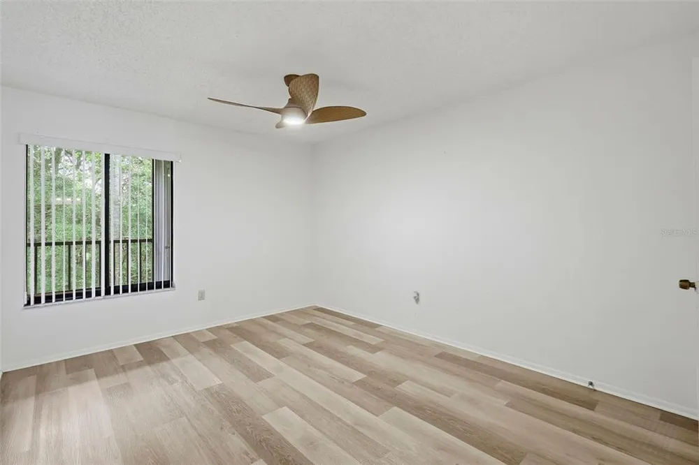 11707 Raintree Village Blvd, Temple Terrace, FL 33617