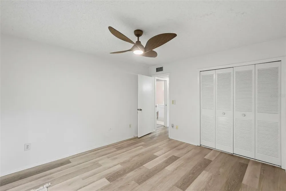 11707 Raintree Village Blvd, Temple Terrace, FL 33617