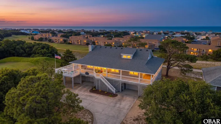 4713 Summer Ln, Kitty Hawk, NC 27949