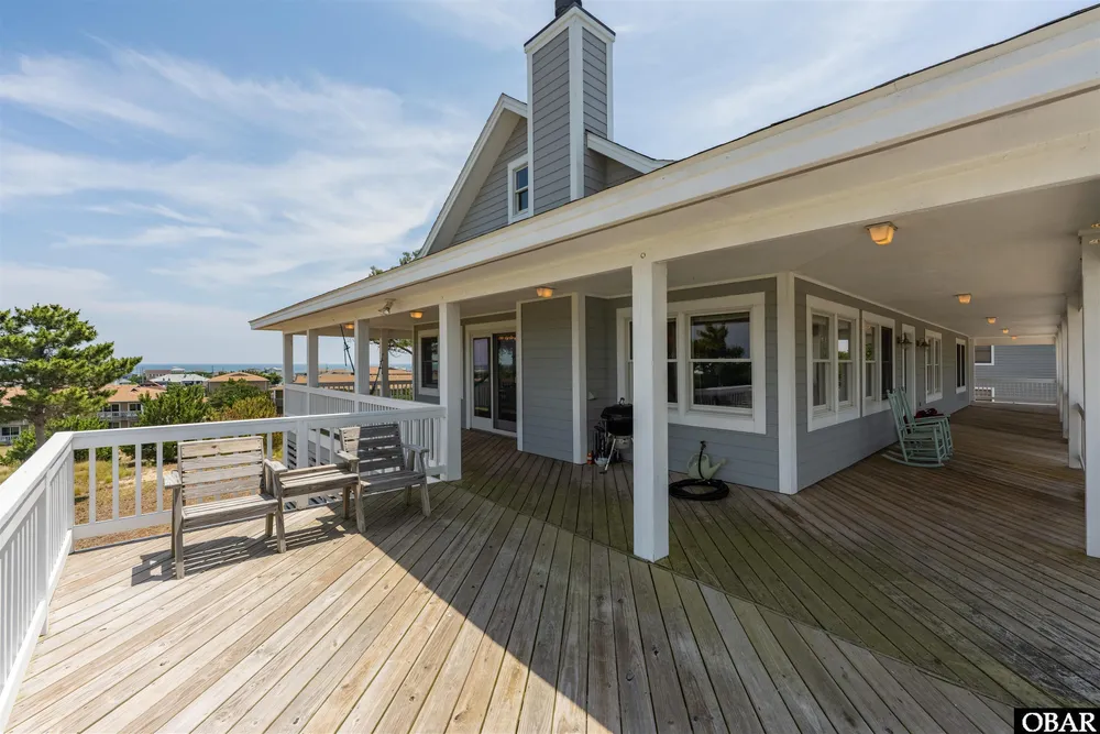 4713 Summer Ln, Kitty Hawk, NC 27949