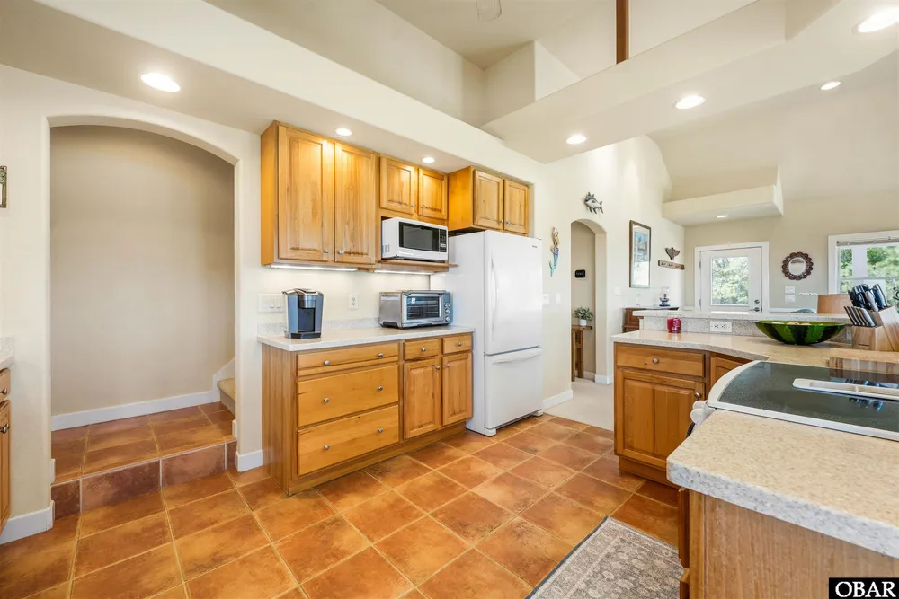 4713 Summer Ln, Kitty Hawk, NC 27949