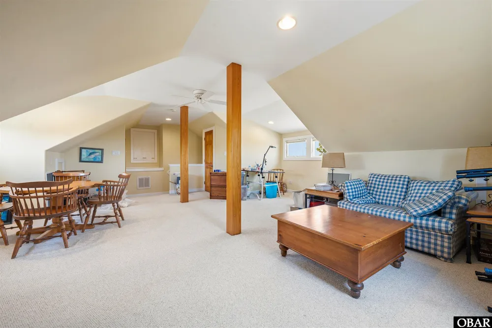 4713 Summer Ln, Kitty Hawk, NC 27949
