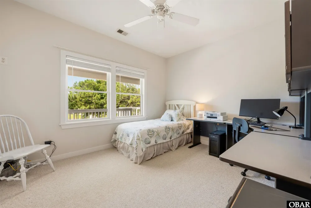 4713 Summer Ln, Kitty Hawk, NC 27949