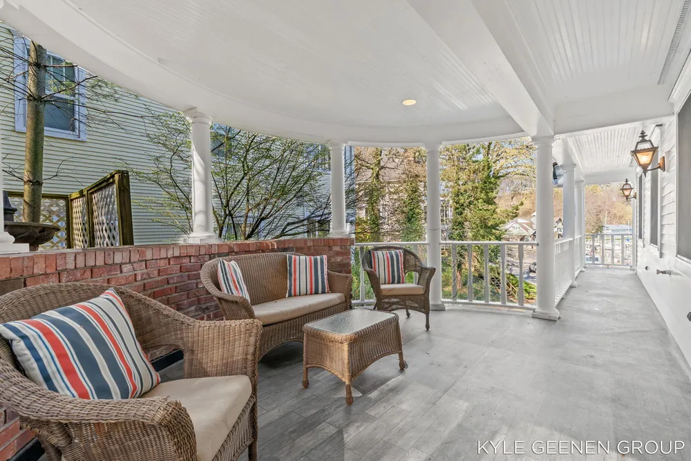 2238 S Shore Dr, Macatawa, MI 49434