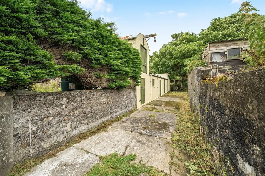 Property Image 16