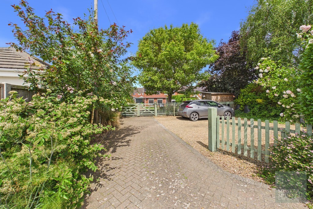 Loddon Road, Ditchingham Image 18