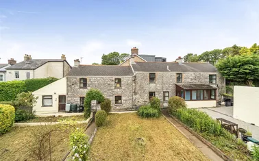 5 Fore Street, Penponds, Camborne