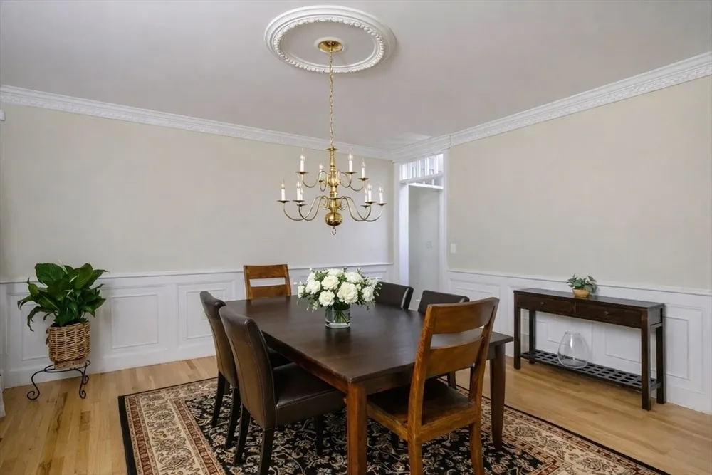 108 Deerfield Ln, Hanover, MA 02339