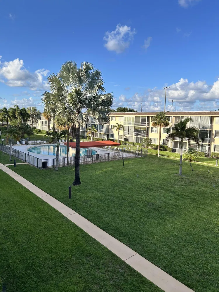 4500 N Federal Hwy, Lighthouse Point, FL 33064
